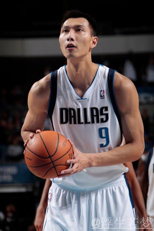 易建联职业生涯英勇之战，独力对抗尼日利亚男篮多位NBA主力球员！